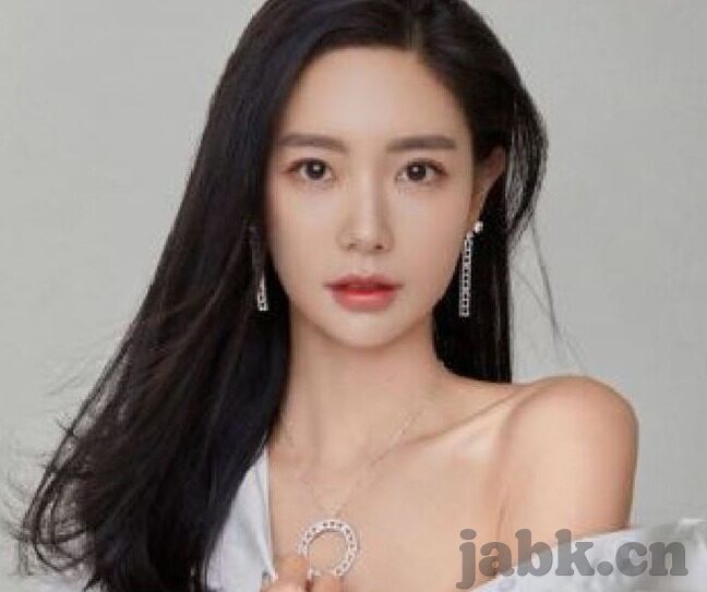 麻豆美女激情av-麻豆美女的魅力与现实界限
